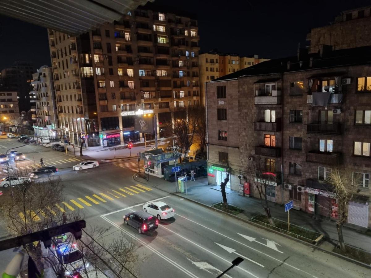 Vagashyan 18 Apartment Yerevan Ngoại thất bức ảnh